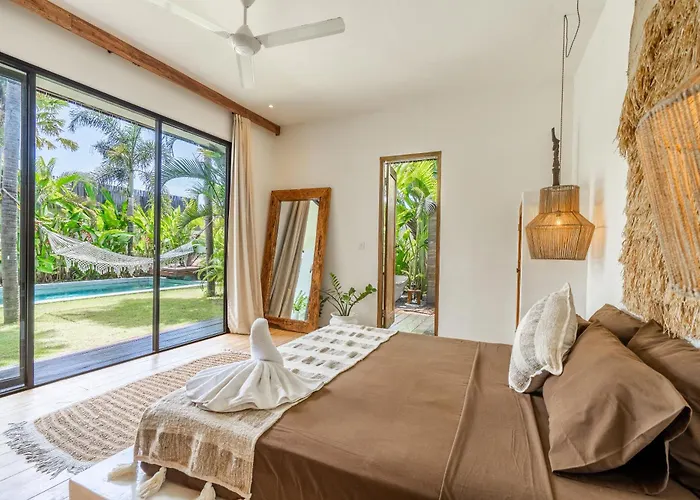 Architect Stylish 3bdrs Amaya - Umalas Villa