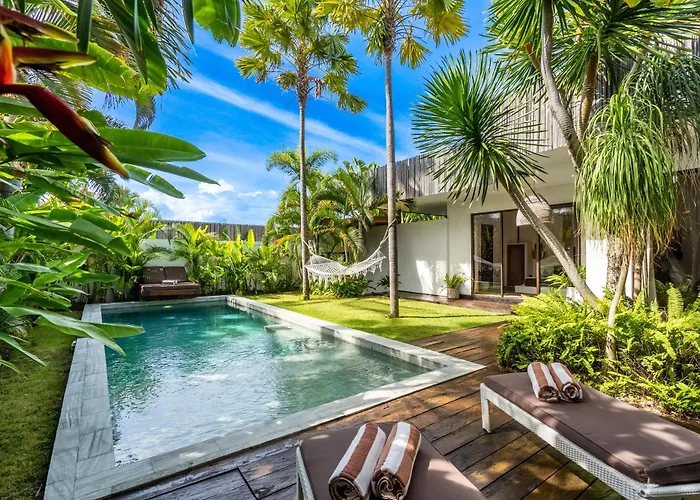 Architect Stylish 3bdrs Amaya - Umalas Villa