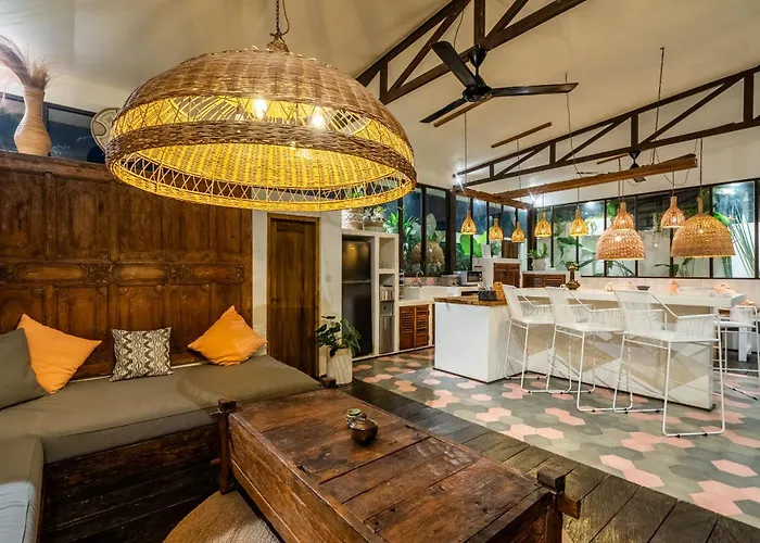 Architect Stylish 3bdrs Amaya - Umalas * Canggu (Bali)